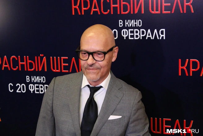 Личная жизнь известного кинематографиста вновь будоражит фантазию общественности | Источник: фото с сайта MSK1.RU