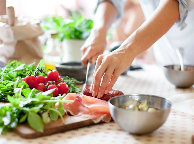 Какие продукты никогда нельзя сочетать в одном блюде: 5 главных запретов, чтобы не навредить здоровью