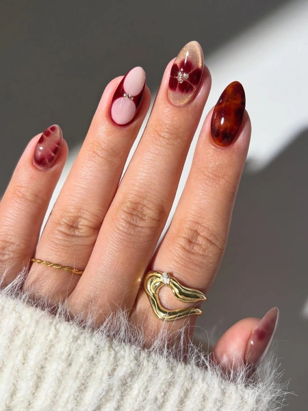 Источник: simlynail