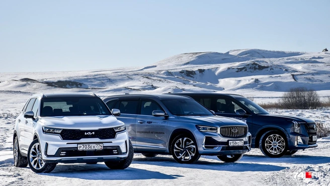На днях мы сравнили Geely Monjaro c Kia Sorento и GAC GS8: репортаж скоро выйдет | Источник: Артем Краснов