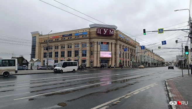 Центральный универсальный магазин (ЦУМ) в Пензе&nbsp;— старейшее торговое предприятие города | Источник: Андрей Немов / 63.RU 