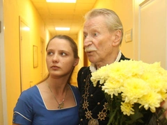 Четвертая жена Ивана Краско Наталья Шевель, которая на 60 лет моложе артиста, не приехала на его похороны