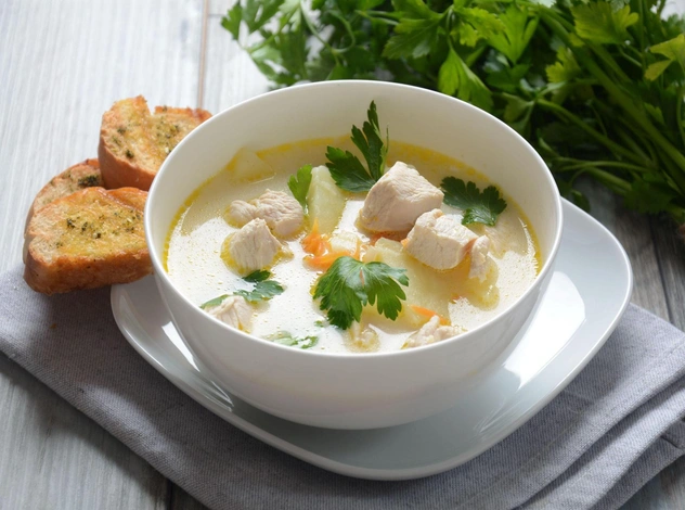 Куриный суп по-домашнему: такой рецепт вы еще не пробовали!