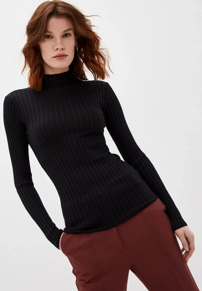 Водолазка по-французски: как выбрать и с чем сочетать самый нужный базовый трикотаж Водолазка по-французски: как выбрать и с чем сочетать самый нужный базовый трикотаж