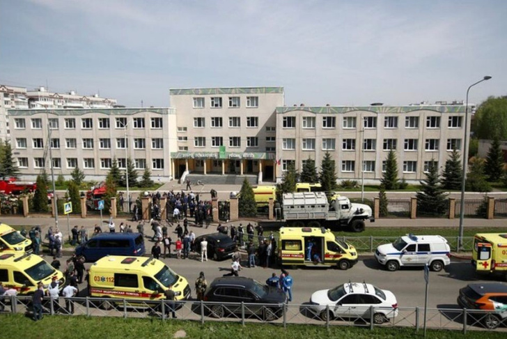 «Страшно, когда ребенок убивает!»: Бузова, Галич, Галкин соболезнуют семьям погибших в Казани