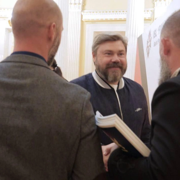 Источник: szentkoronaradio.com