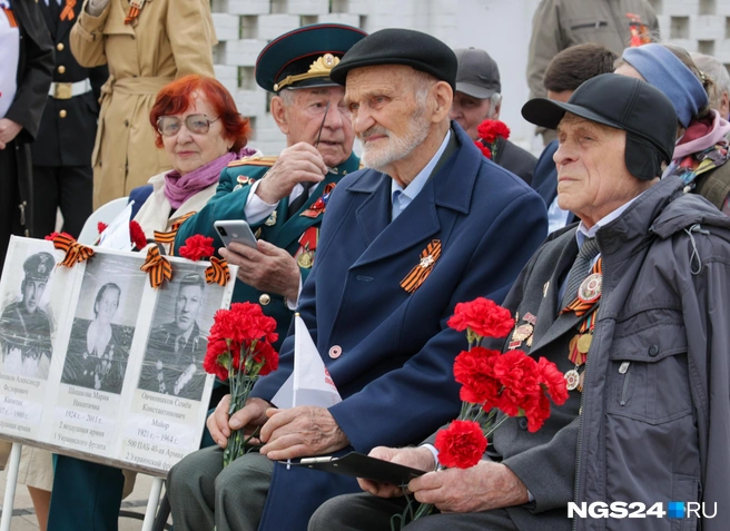 На церемонии были ветераны и труженики тыла | Источник: Нина Паршина / NGS24.RU