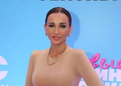 Чехова рассказала об унижениях из-за пышной фигуры: «Меня увольняли, потому что не влезала в кадр»