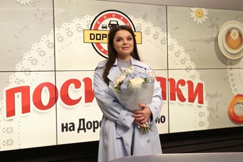 «Они должны сами строить свои отношения»: Наташа Королёва о свадьбе сына, семейном счастье и крепком браке