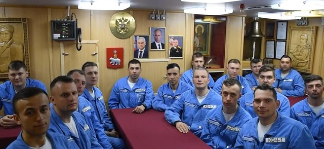 «Город со своим характером и душой»: экипаж подлодки «Пермь» поздравил пермяков с Днем Города | Источник: администрация города Перми / vk
