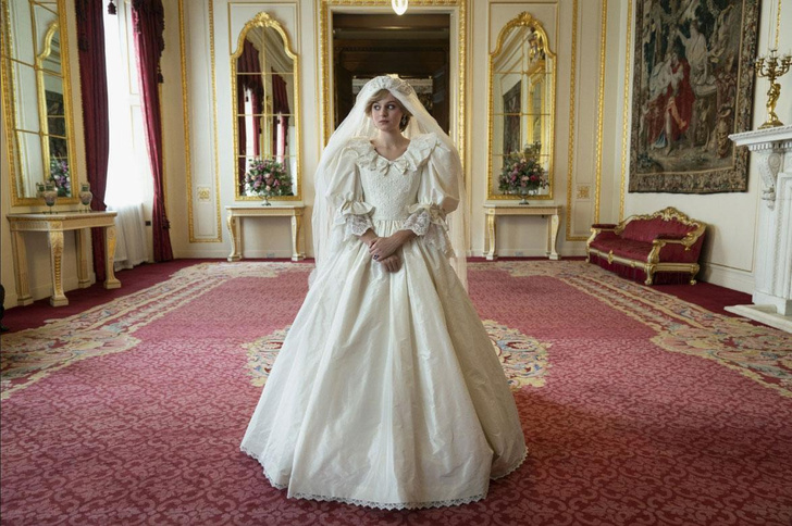 Как одеть королевских особ? Честный разбор гардероба Карла III и его семьи