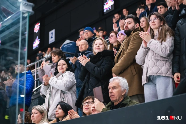 Отличный подарок болельщикам | Источник: Евгений Вдовин / 161.RU