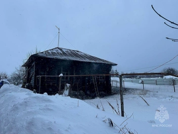 На пепелище нашли тела трех человек | Источник: МЧС по Нижегородской области