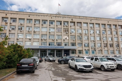Запуск платных парковок в Волгограде отложен