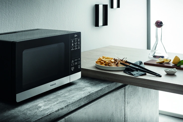 Микроволновая печь Chef Plus от Hotpoint