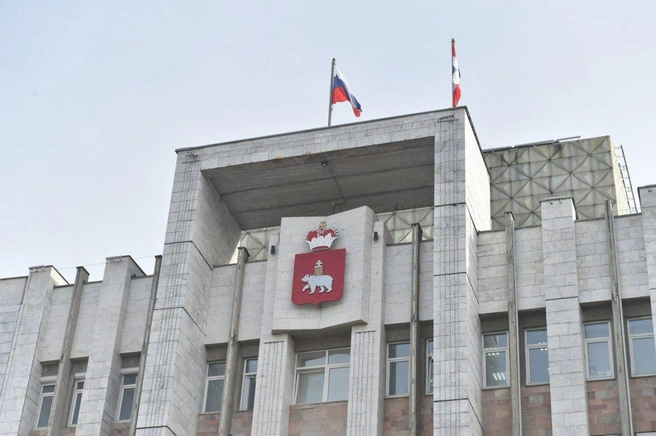 В Пермском крае удалось увеличить объемы топлива на заправках благодаря дополнительным поставкам и перенастройке логистики | Источник: пресс-служба правительства Пермского края