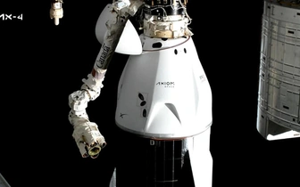 Конец коммерческого вояжа: корабль Crew Dragon миссии Ax-4 отстыковался от МКС