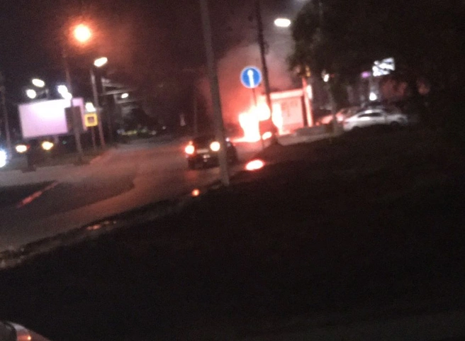 В Дашково-Песочне после ДТП загорелся автомобиль | ya62.ru