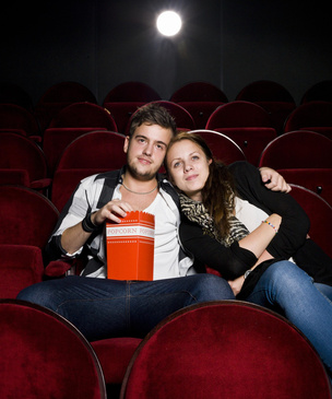 Российские прокатчики придумали, как показывать голливудское кино в кинотеатрах