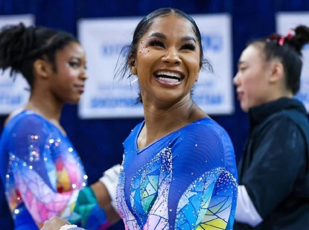 «Никто не хотел видеть на пьедестале трех красивых темнокожих женщин»: Гимнастку Джордан Чайлз лишили медали Олимпиады по причине расизма