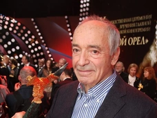 Валентин Гафт частично парализован после инсульта