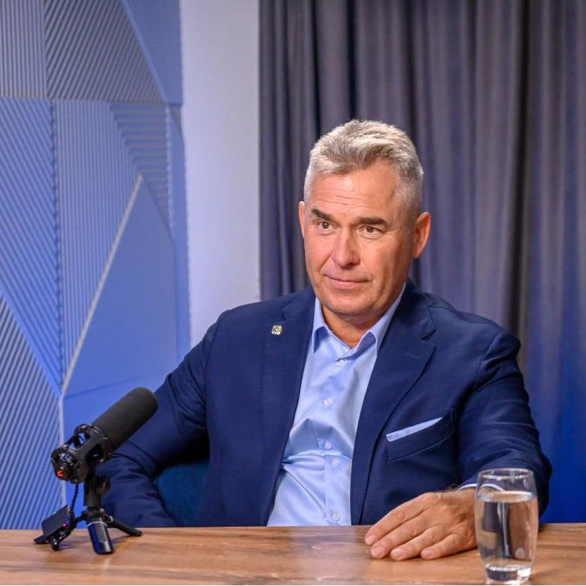 <p>Павел Астахов</p>