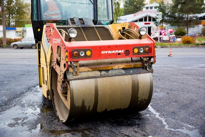 В Мурманске в 2026 году отремонтируют 29 участков дорог