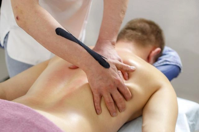 Гостям доступны как медицинские процедуры, так и посещение бассейна и спа-зоны | Источник: «Белокуръ»