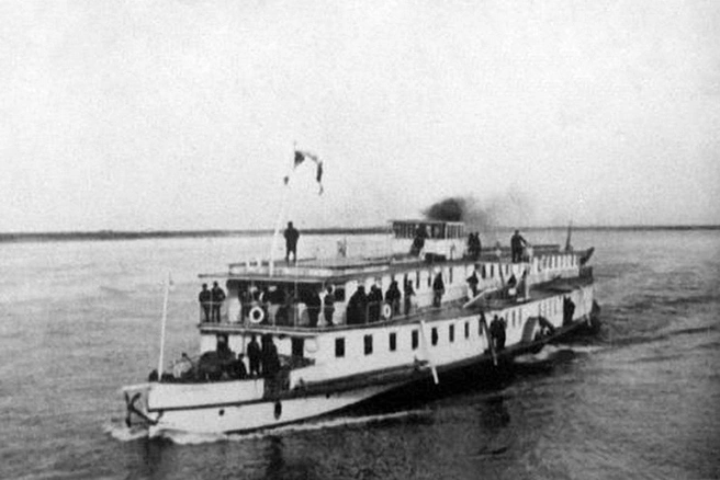 Пароход «Совнарком» | Источник: Ru.wikipedia.org