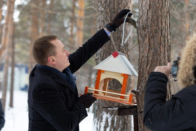 Максим Слепов лично установили новые эстетичные домики для птиц и белок | Источник: Максим Слепов / t.me