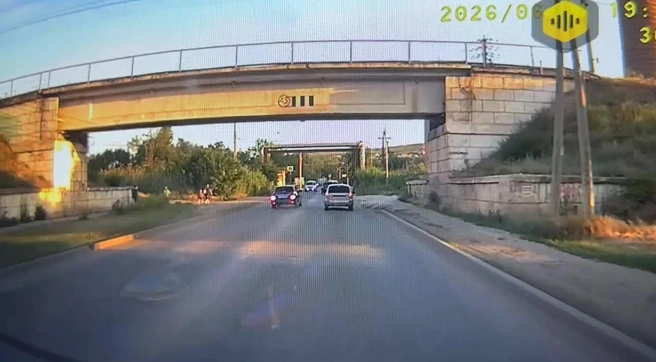 Аварии удалось избежать лишь каким-то чудом | Источник: читатели V1.RU