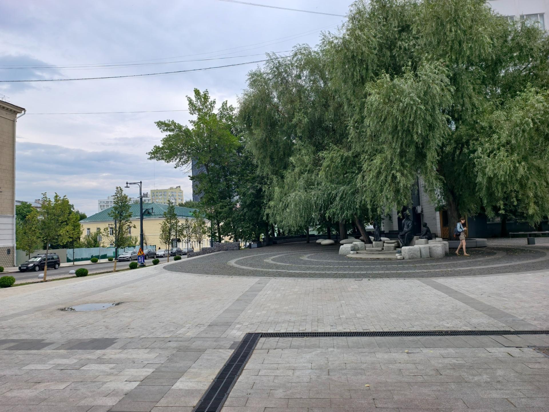 Любят зелёненькие листочки: кто в Уфе поделил полмиллиарда рублей на новые скверы