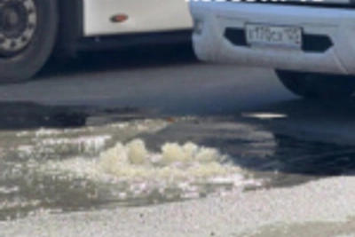 Во Владивостоке опять прорвало канализацию на Диомиде