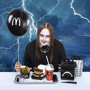 Скоро в Макдоналдс появится новый необычный бургер и «Sad Meal» от Томми Кэша 🖤