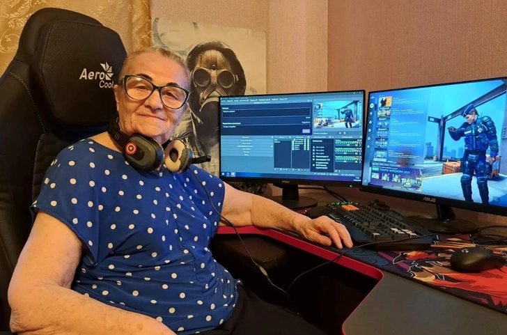 77-летний стример «Бабушка Оля» убивает всех в Counter-Strike, ее даже номинировали на премию | maximonline.ru