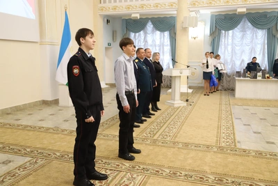 В Уфе наградили детей-героев за спасение людей