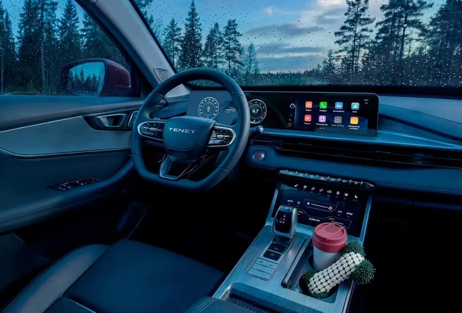 Интерьер также повторяет идеи Tiggo 7 Pro. Панель приборов и сенсорный дисплей объединены в блок | Источник: пресс-служба «АГР Холдинг»