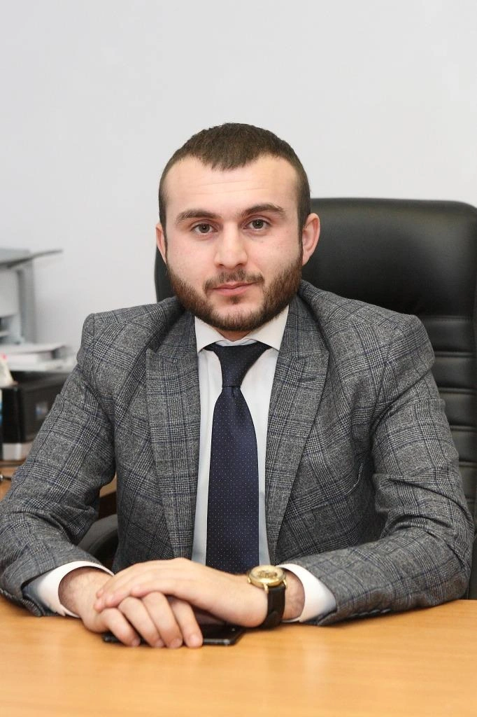 Заместитель главы управы Якиманки Акоп Петросян | Источник: портал мэрии Москвы