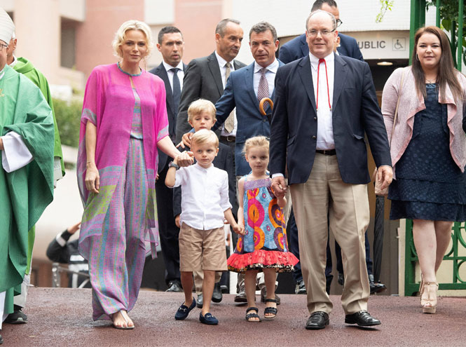 Княжеская семья Монако проводила лето на традиционном пикнике
