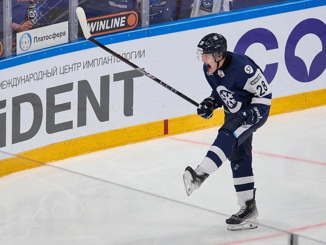 Гол на счету Александра Першакова из «Сибири». | Источник: Александр Ощепков / NGS.RU