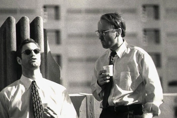 Как правильно попрощаться с коллегами при увольнении с работы