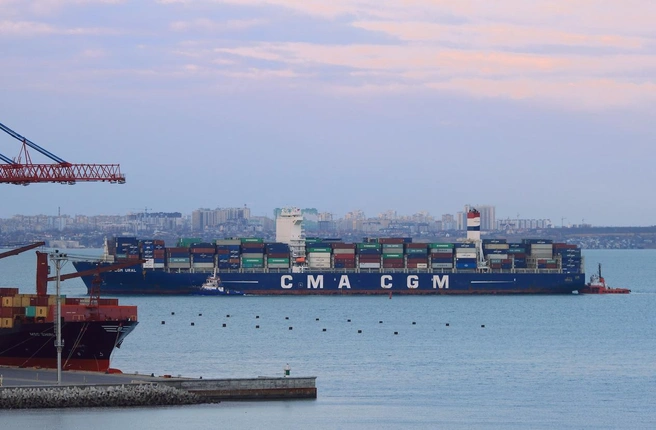 Иногда они возвращаются. Крупнейшая французская контейнерная компания возобновляет прямые морские линии в Петербург | Источник: Volodimyr Trofimov / iStock