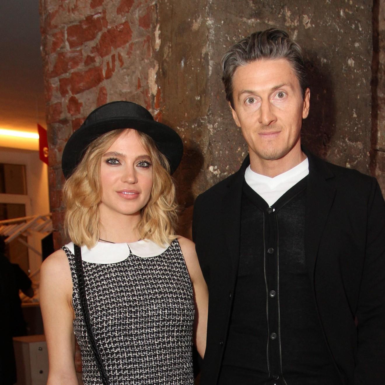 Глюкоза объяснила, почему мужа не печалит ее новый образ: «У него много женщин»