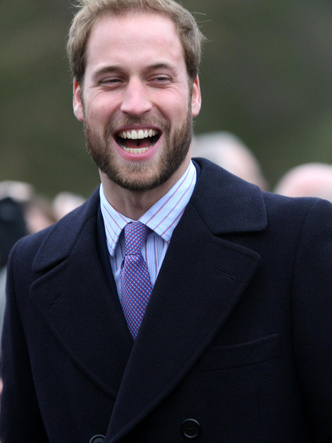Король юмора: 30 самых забавных фото принца Уильяма, которые рассмешат вас до слез