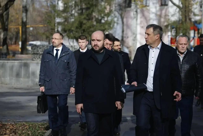 Тротуары у трех соцобъектов планируют отремонтировать в ближайшее время | Источник: Иван Носков / T.me