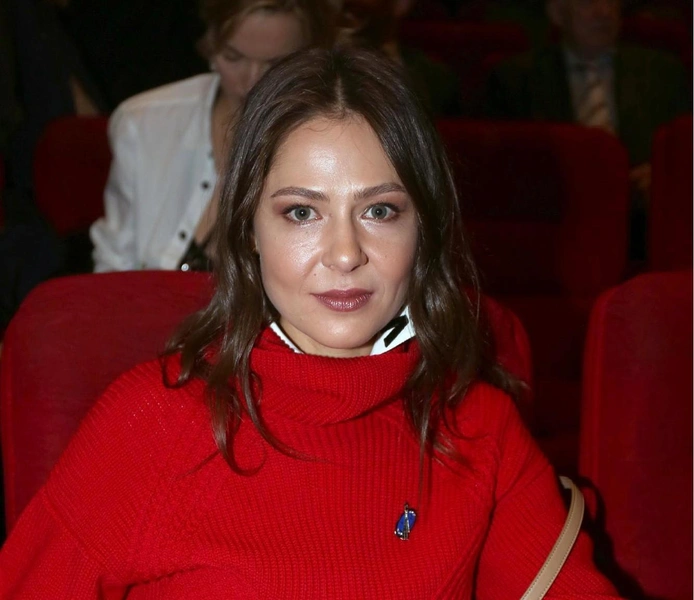 Елена Лядова | www.starhit.ru