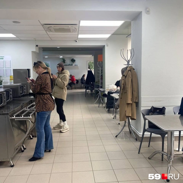 Есть микроволновки, чтобы подогреть еду | Источник: Ангелина Суворова / 59.RU