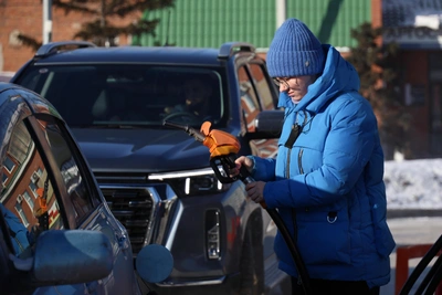 В Омске снова подорожал бензин