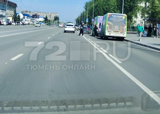 А здесь полосы в обратном направлении  | Источник: читатель 72.RU 