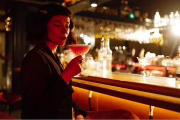 Мини-тест: Выберите коктейль, а мы расскажем, какую травму вам нанес бывший